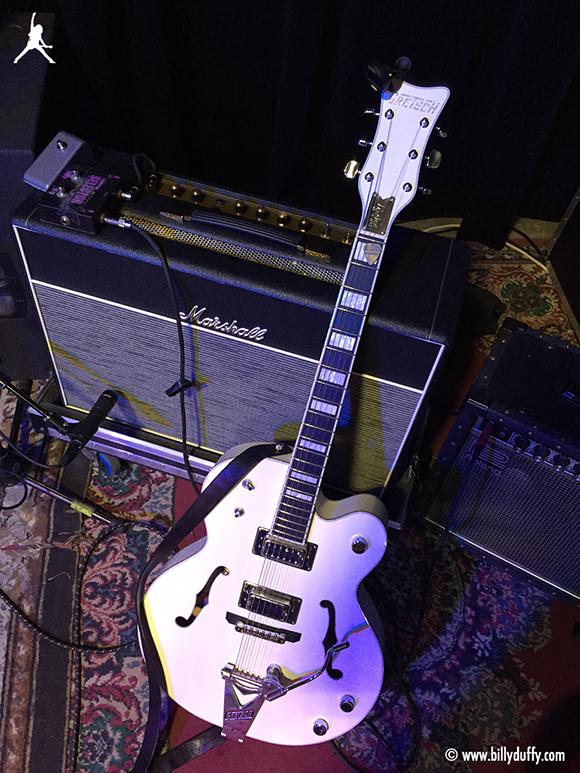 Billy Duffy's Gretsch White Falcon & Marshall Combo in the studio