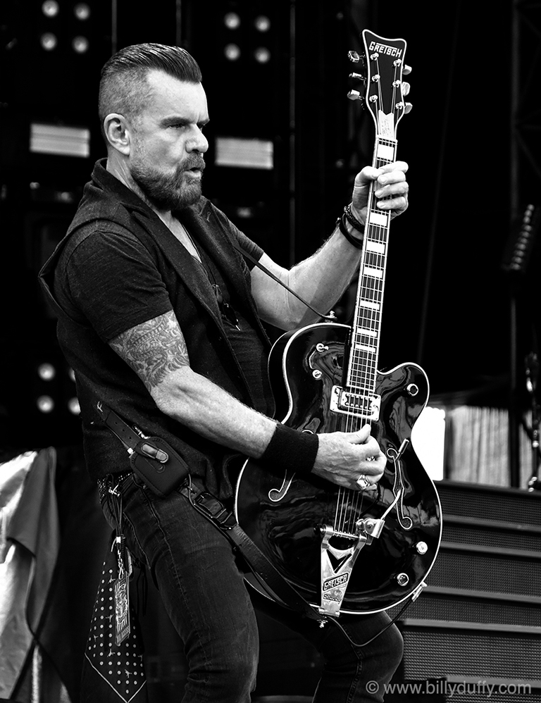 Billy Duffy & Signature Gretsch Black Falcon