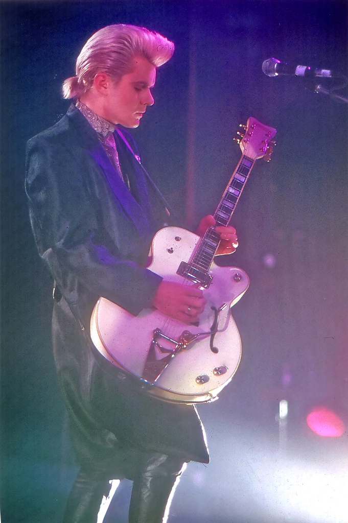 Billy Duffy live with The Cult in Germany - 1986