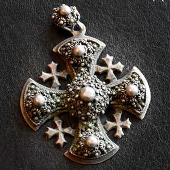 Billy’s ‘Love’ Era Cross Pendant