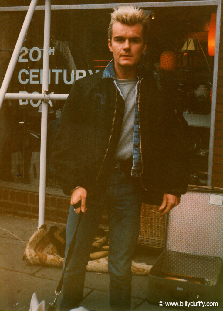 Billy Duffy on Kings Rd, London in 1986