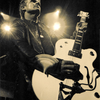 Billy Duffy & The Falcon live in 2011