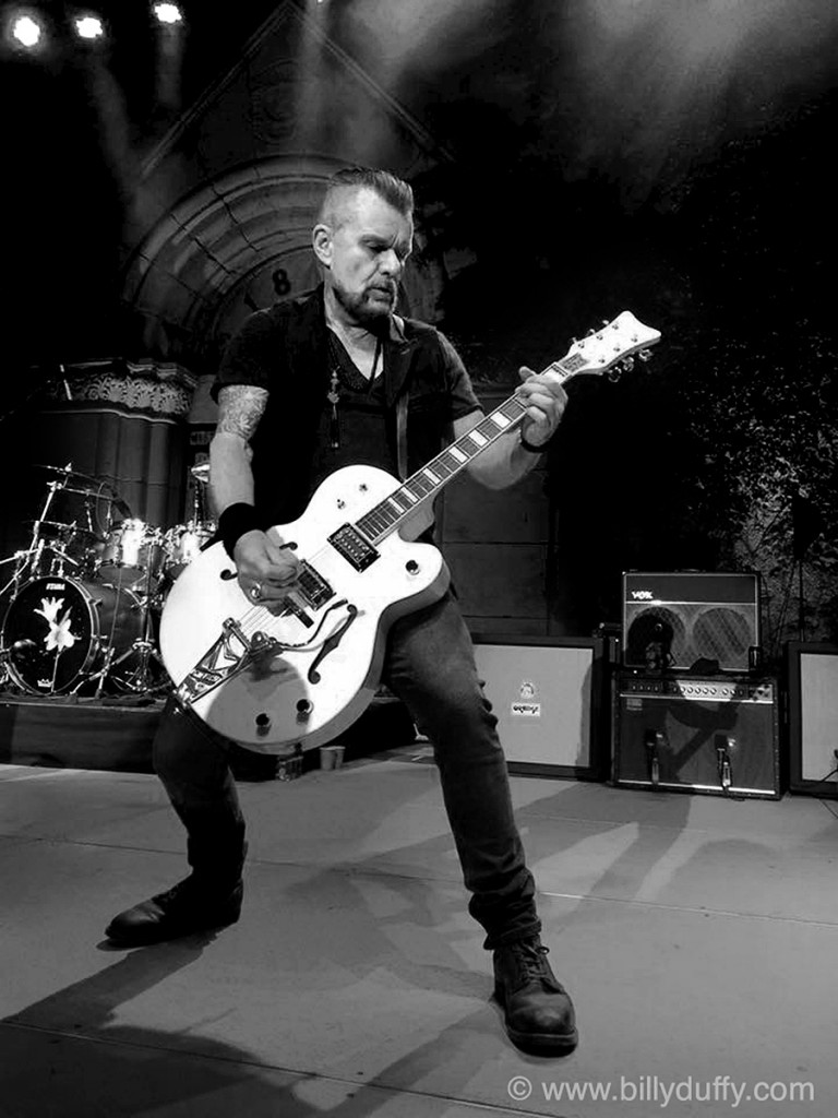 Billy Duffy & the White Falcon in Saratoga