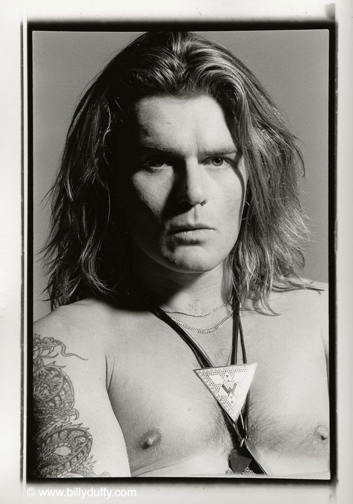 Sonic Temple press photo of Billy Duffy – Outtake #1