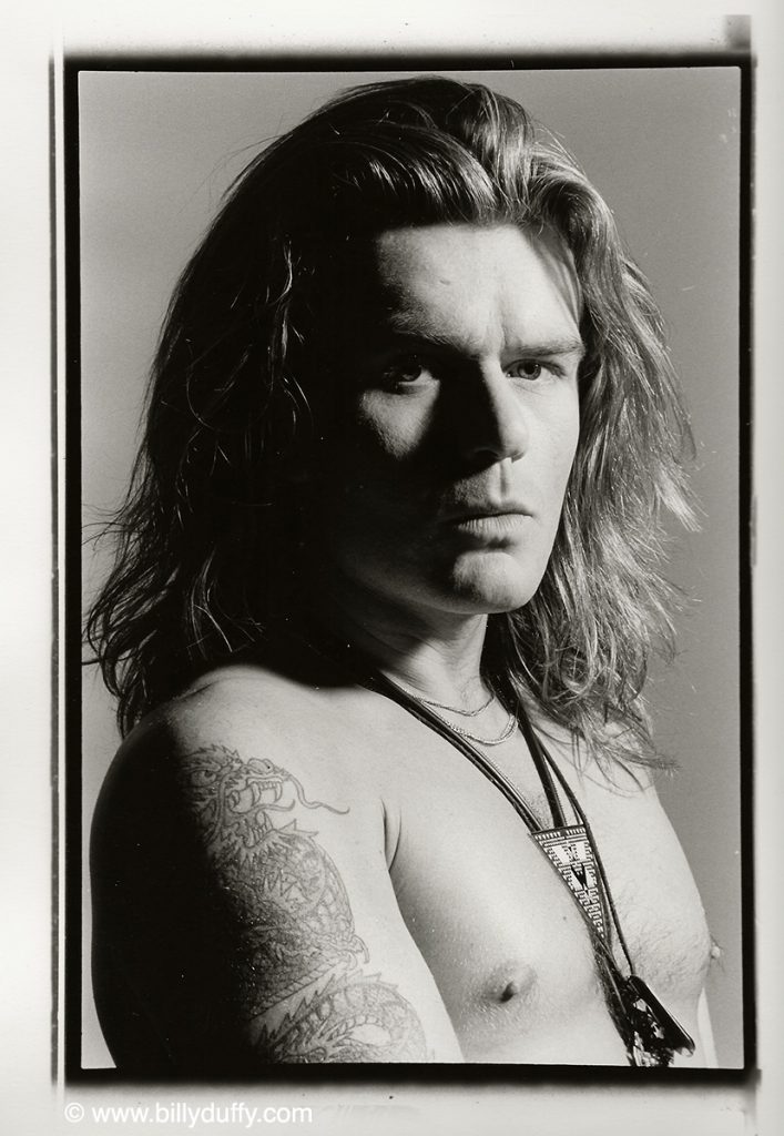 Sonic Temple press photo of Billy Duffy – Outtake #2